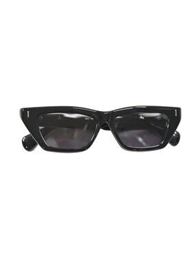 ALO Yoga Cat Eye Sunglasses A1131U in Black